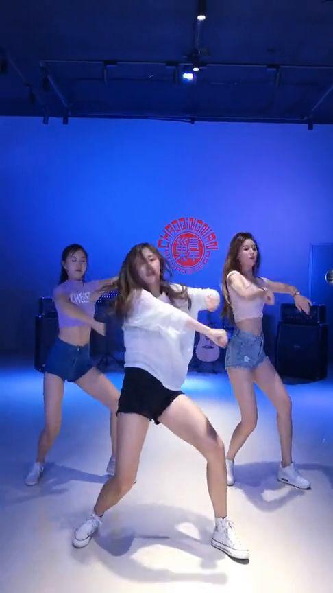 双人美女跳舞吃瓜视频大全,双人美女跳舞视频精选集