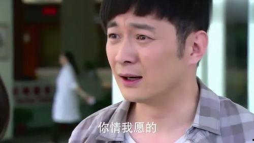 小伙子让嫂子吃瓜视频,小伙子巧妙让嫂子吃瓜,温馨互动引网友热议